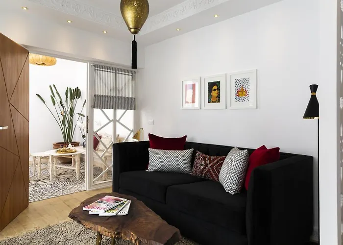 Suite Azur Hotel